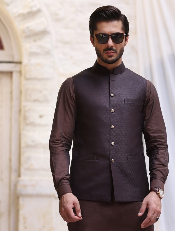 What Is The Best Online Site For Men’s Waistcoats?